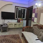 64أ شارع الرشيد متفرع من شارع وادي النيل بجوار أسماك وادي النيل العجوزه المهندسين دور4 شقه شمال الاسنسير